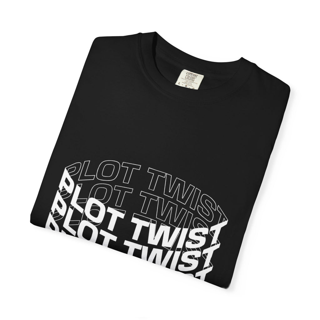 Plot Twist Graphic T-Shirt